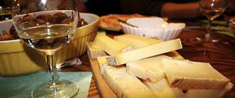 MILANO: VINI E FORMAGGI DI VALTELLINA